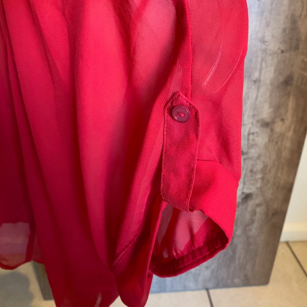 Sheer Red Top - Picture 3 of 3